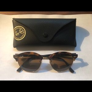 Ray Ban Clubround Classic
